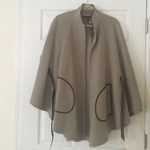 Loro Piana Tan Cape with Brown Accents one size